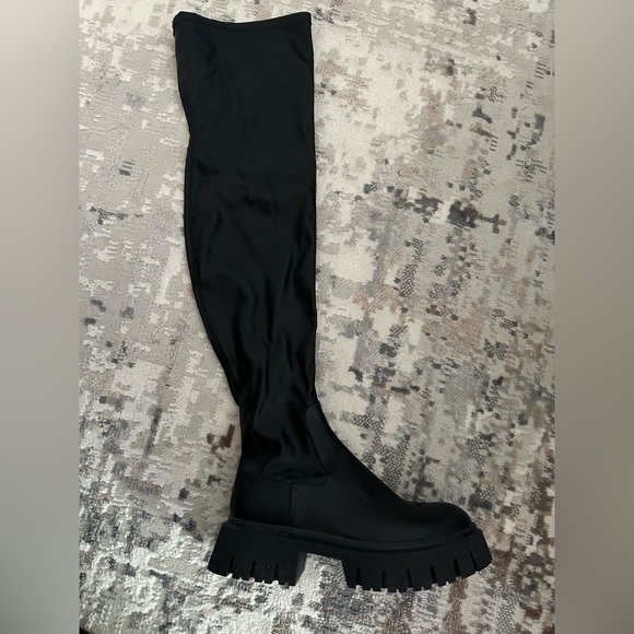 Over the knee boots, zara size 40, track sole - Picture 2 of 6